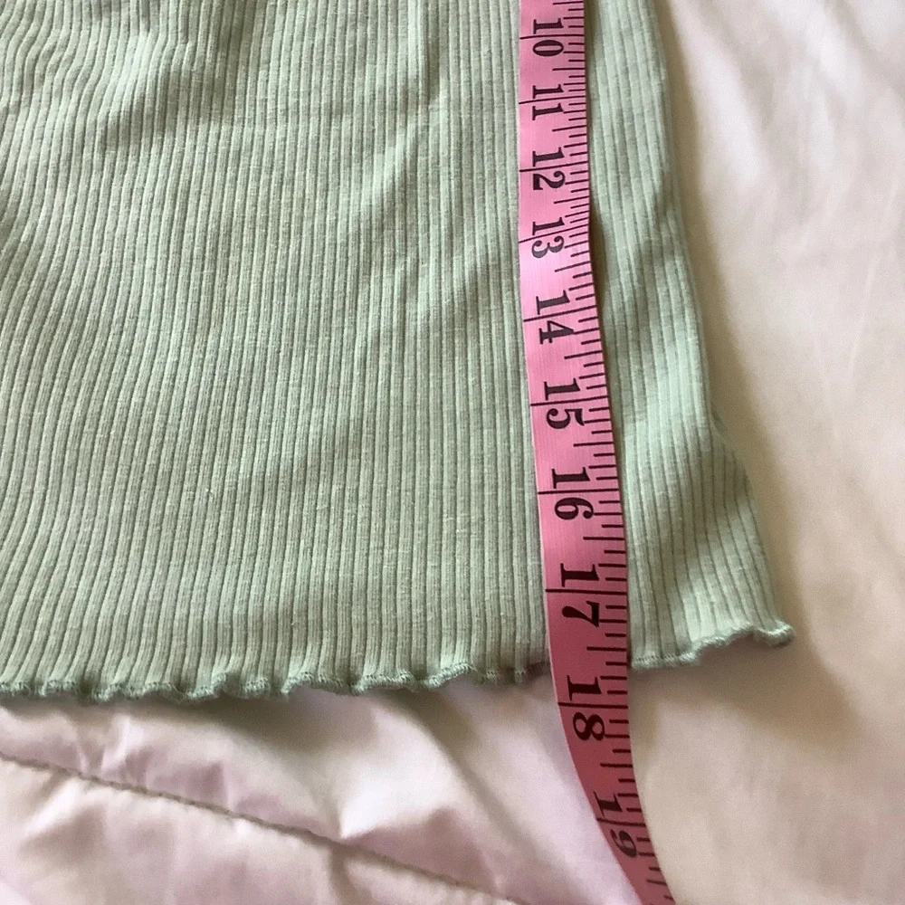 Cold Rush Womens Ribbed Crop Top Tank Bumble Bee Insect Size Small - Picture 3 of 5